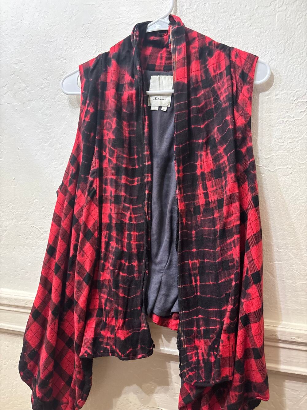 Anthropologie Elevenses Buffalo Plaid Bleach Tie Dye Vest Size M Red Black